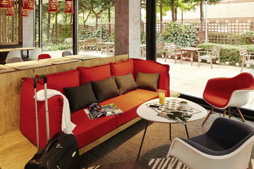 Photo of Others in West Thurrock