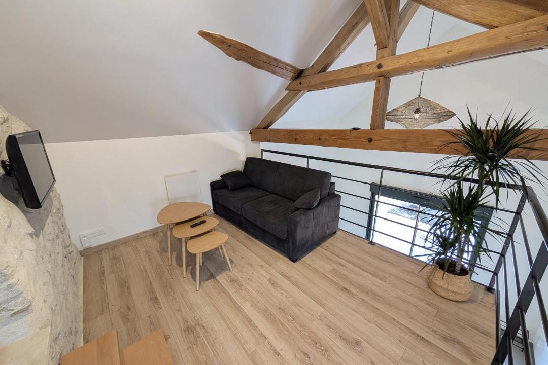 Photo of Others in Mer