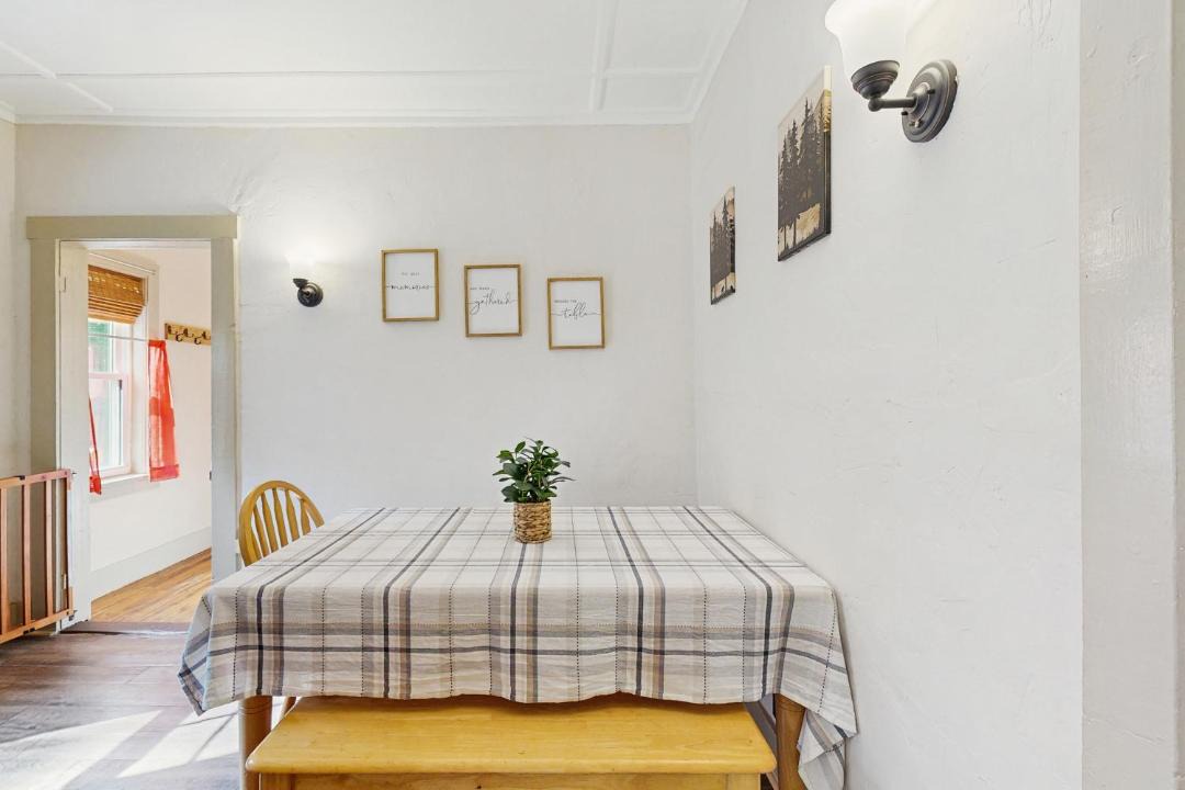 Photo of Others in Jefferson