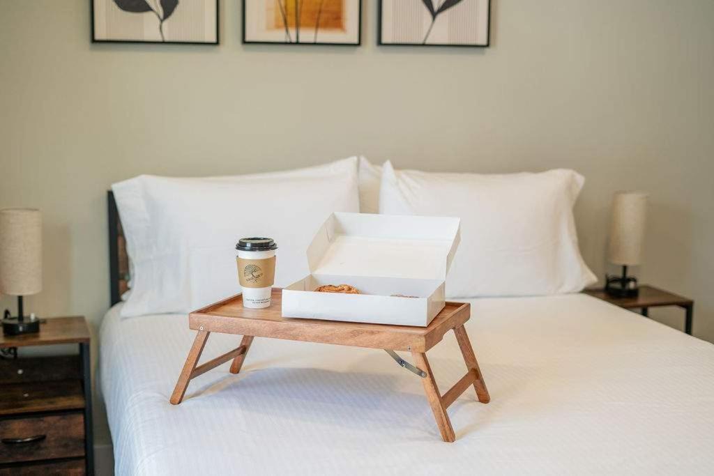 Photo of Bedroom in Western Gardens