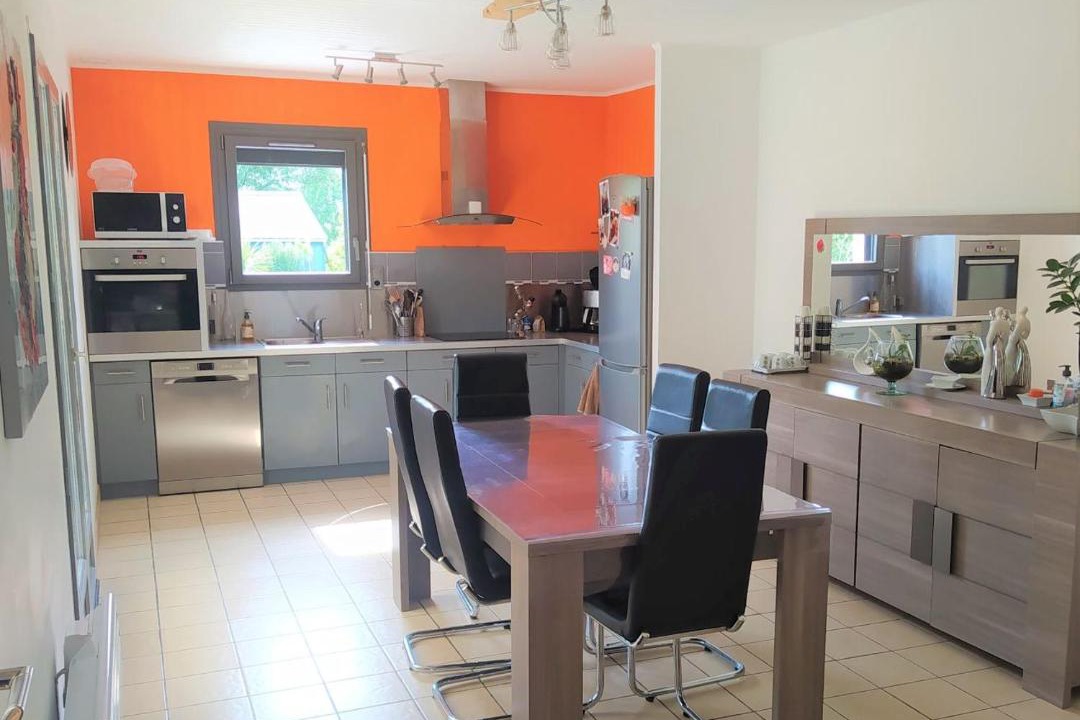 Photo of Kitchen in Plevin