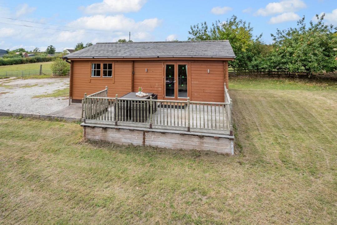 Photo of Others in Coton in the Elms