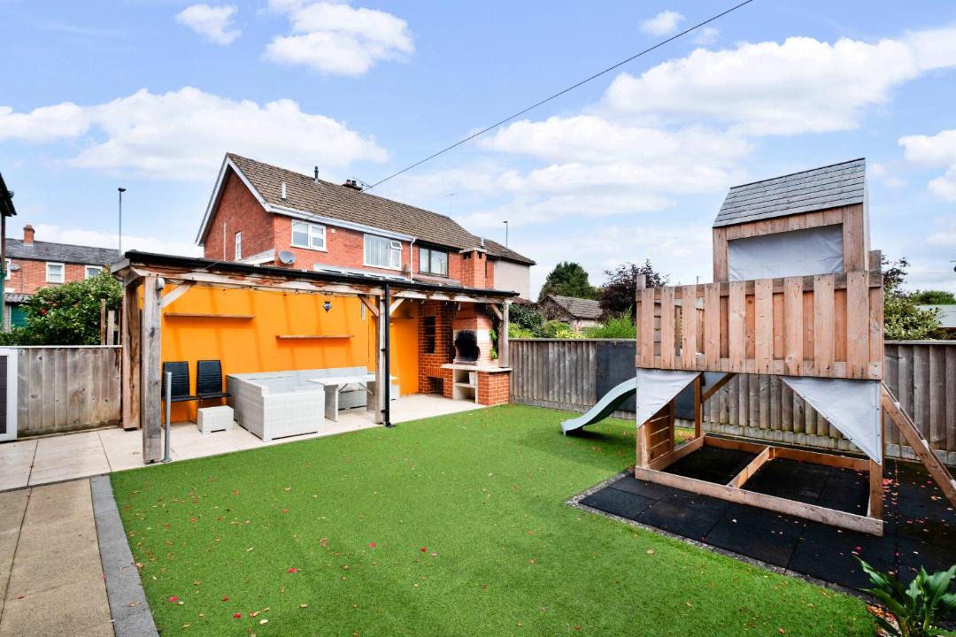 Photo of Others in Kington