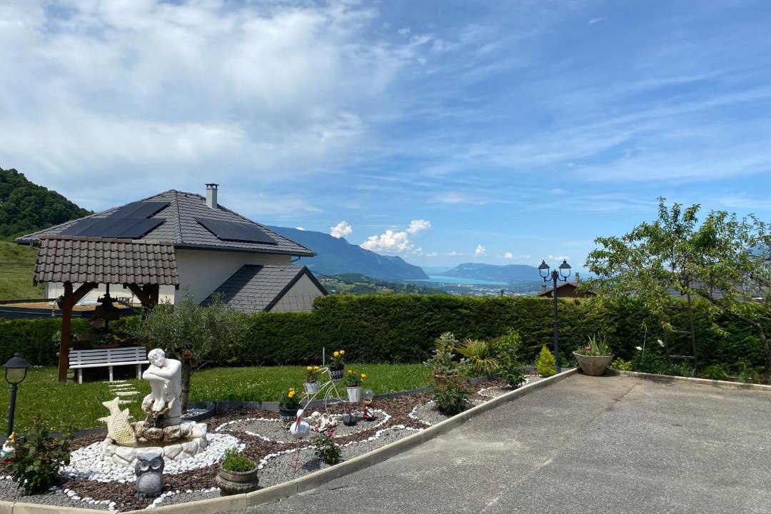 Photo of Others in Saint-Cassin