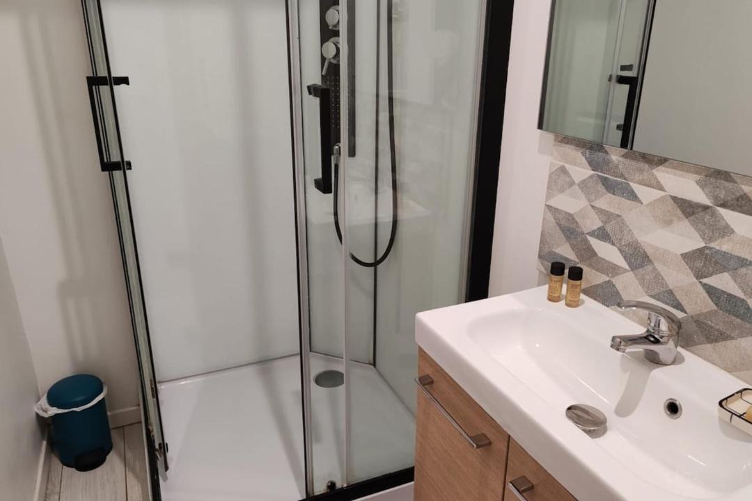 Photo of Bathroom in Sainte Marie - Saint Leon