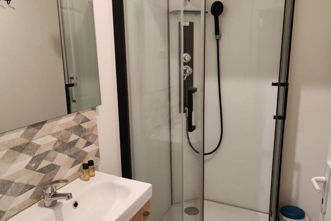 Photo of Bathroom in Sainte Marie - Saint Leon