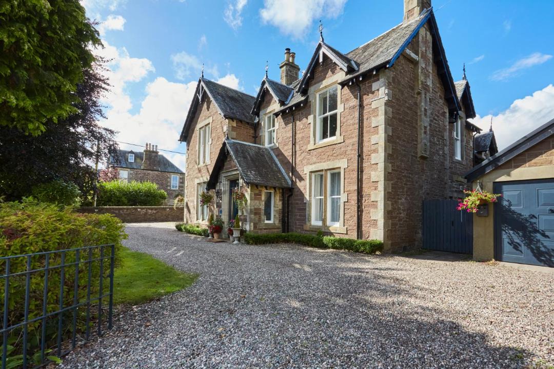 Photo of Others in Crieff