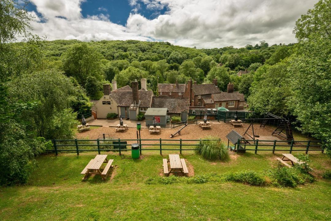 Photo of Others in Jackfield