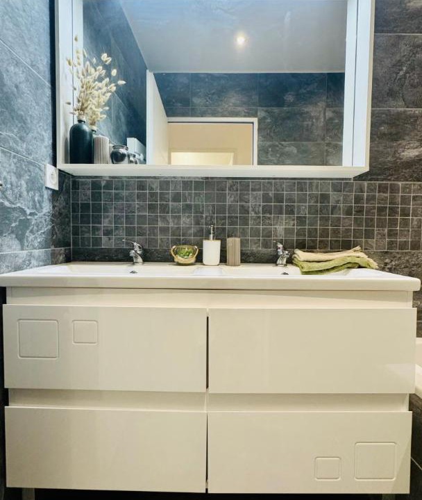 Photo of Bathroom in Saint-Genest-Lerpt