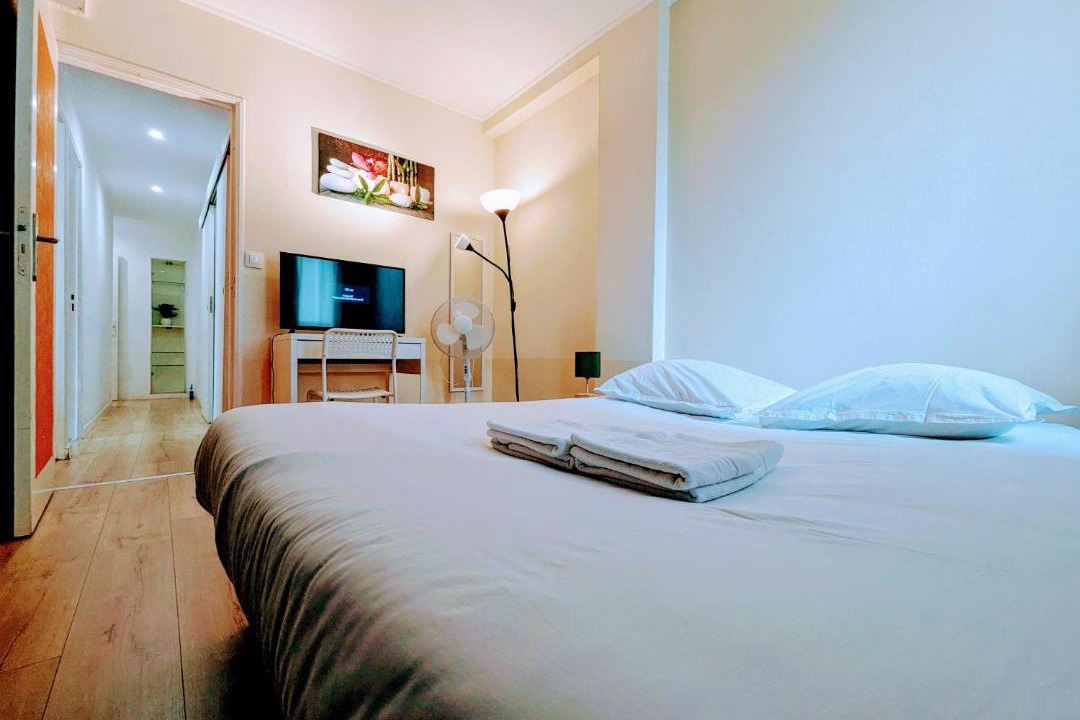 Photo of Bedroom in Pyramides