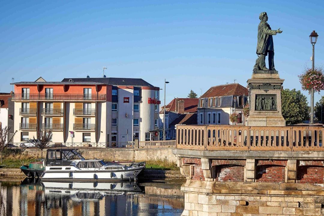 Photo of Buildings in Auxerre