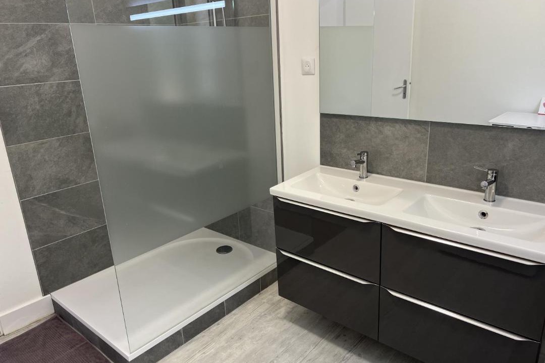 Photo of Bathroom in Aunay-sous-Auneau