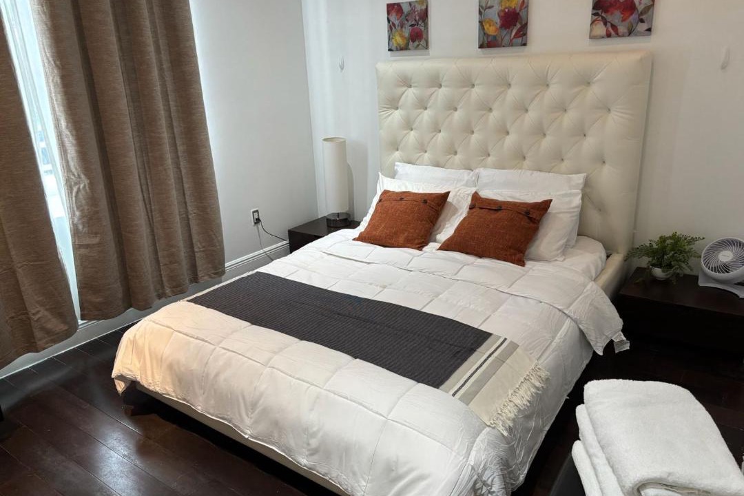 Photo of Bedroom in South Pointe