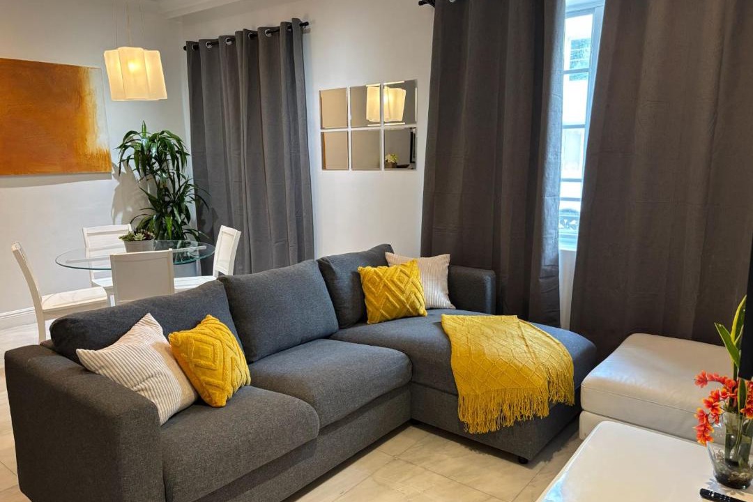 Photo of Livingroom in South Pointe