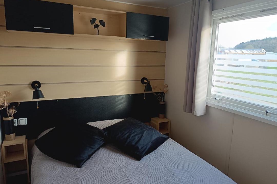 Photo of Bedroom in Enquin-sur-Baillons