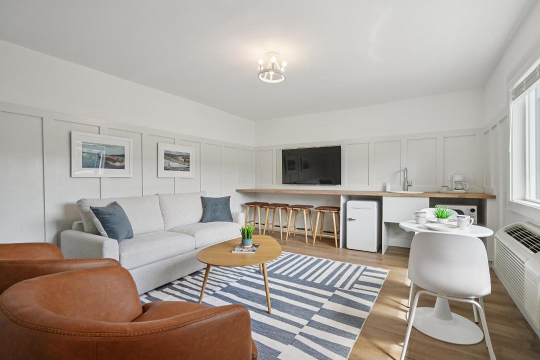 Photo of Others in Lakeville