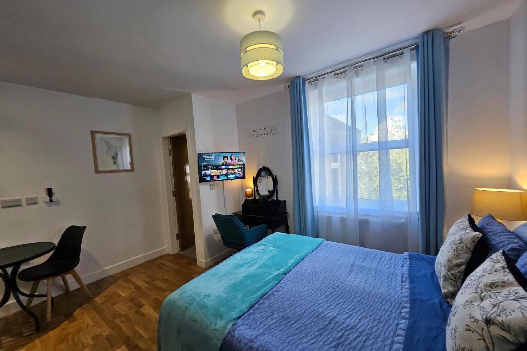 Photo of Others in Leek