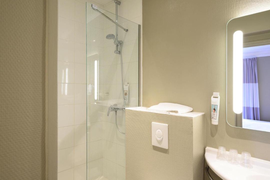 Photo of Bathroom in Necker