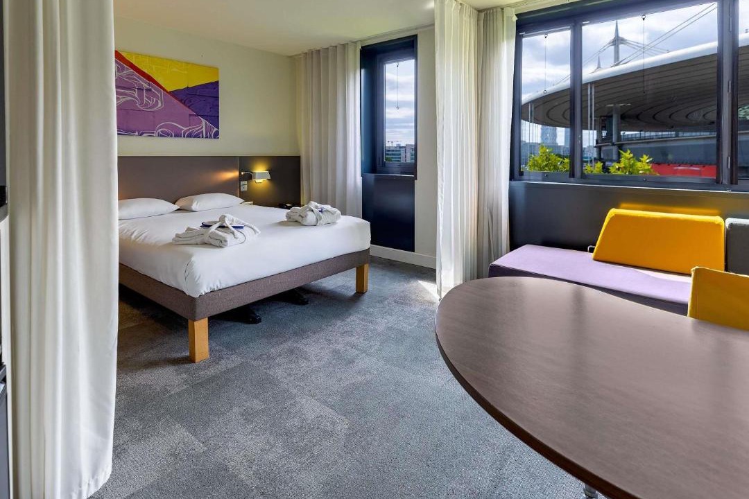 Photo of Bedroom in Saint-Denis
