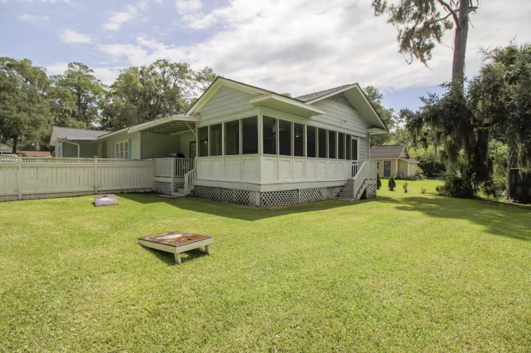 Photo of Others in Savannah