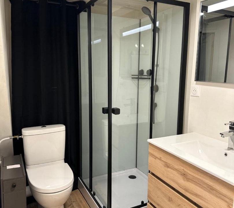 Photo of Bathroom in Pont-Audemer