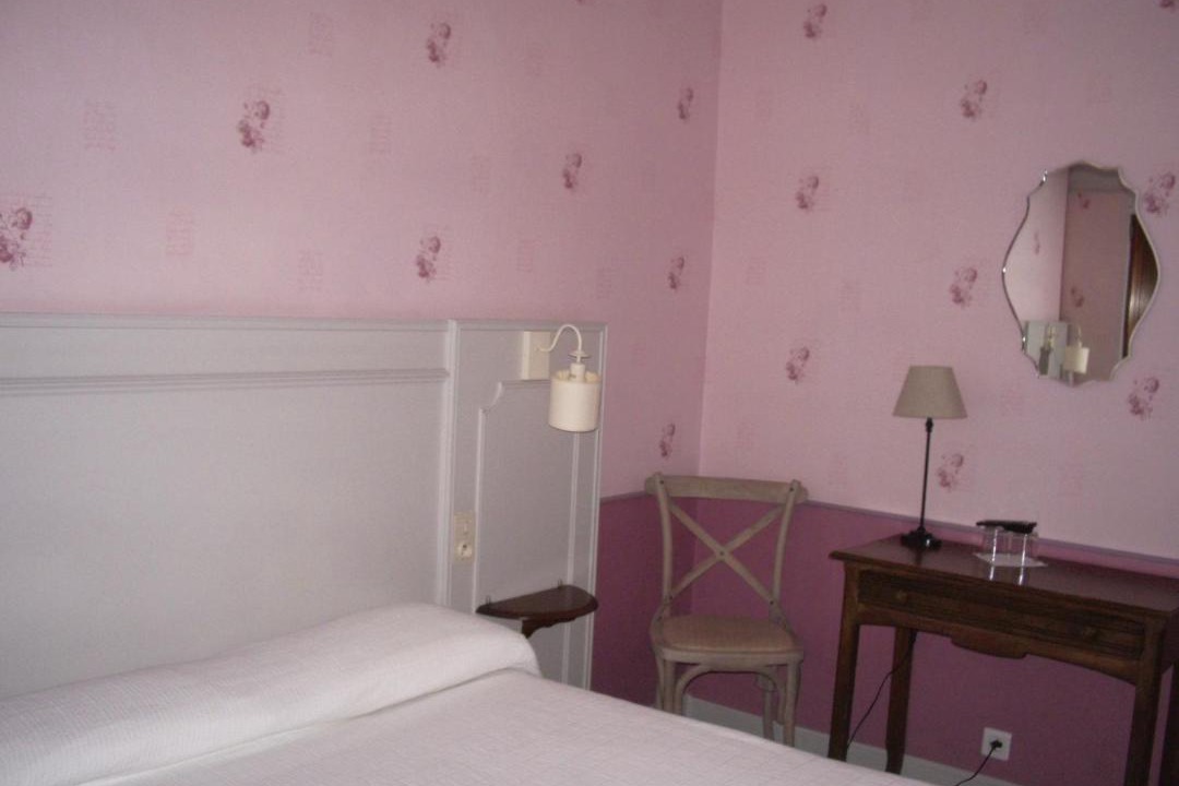 Photo of Bedroom in Liberation