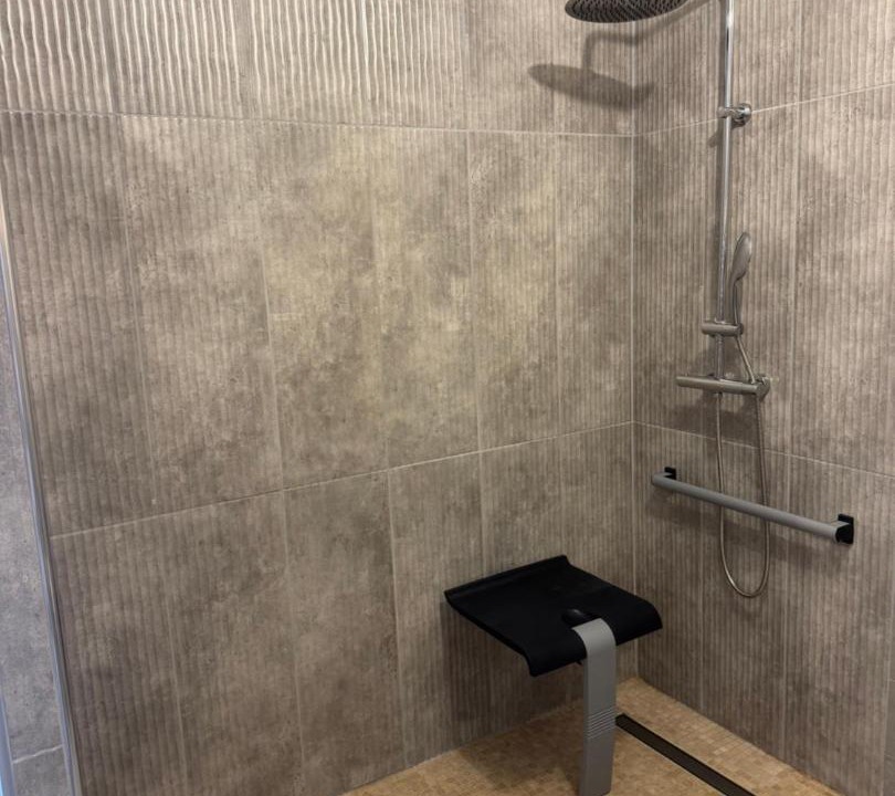 Photo of Bathroom in Champillon