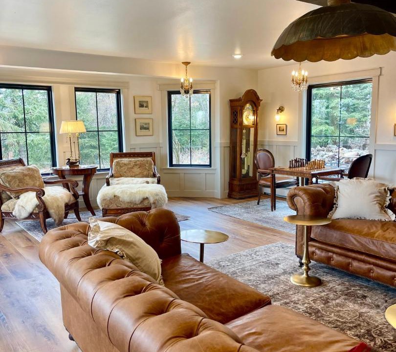 Photo of Livingroom in Hillside East