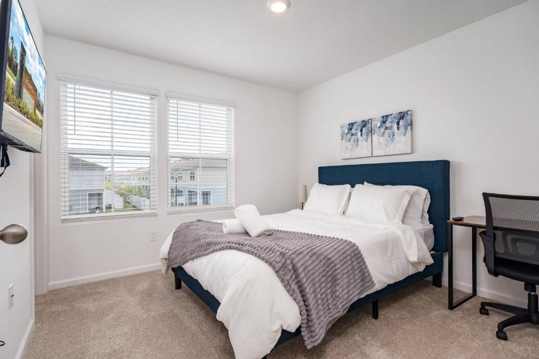 Photo of Bedroom in Baymeadows