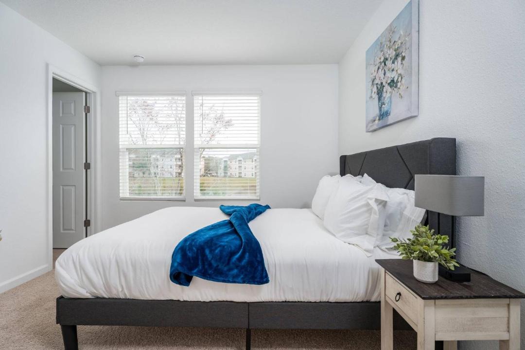 Photo of Bedroom in Baymeadows