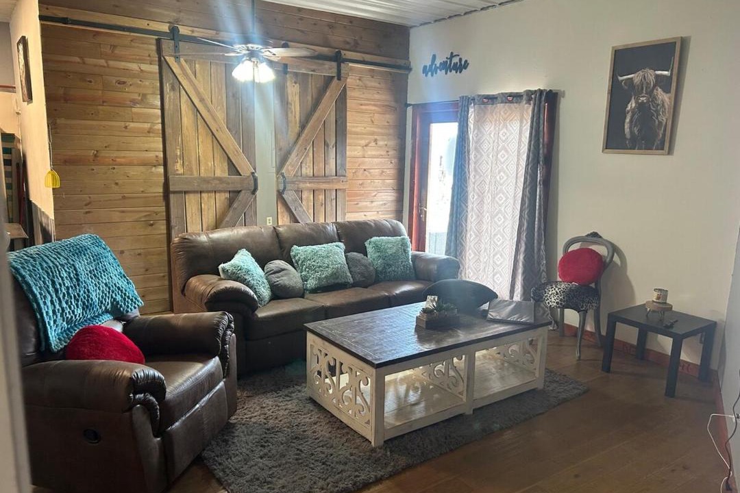 Photo of Livingroom in Lincoln County