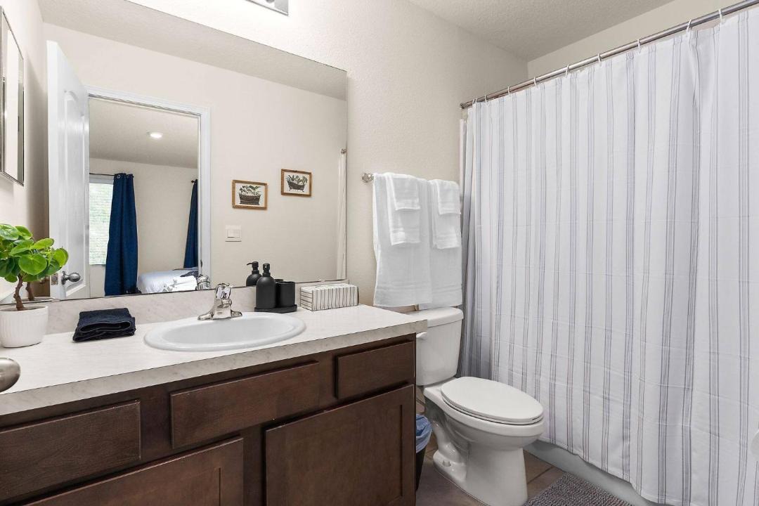 Photo of Bathroom in Baymeadows