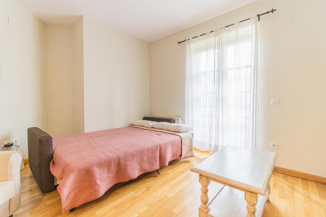 Photo of Bedroom in Linsoles
