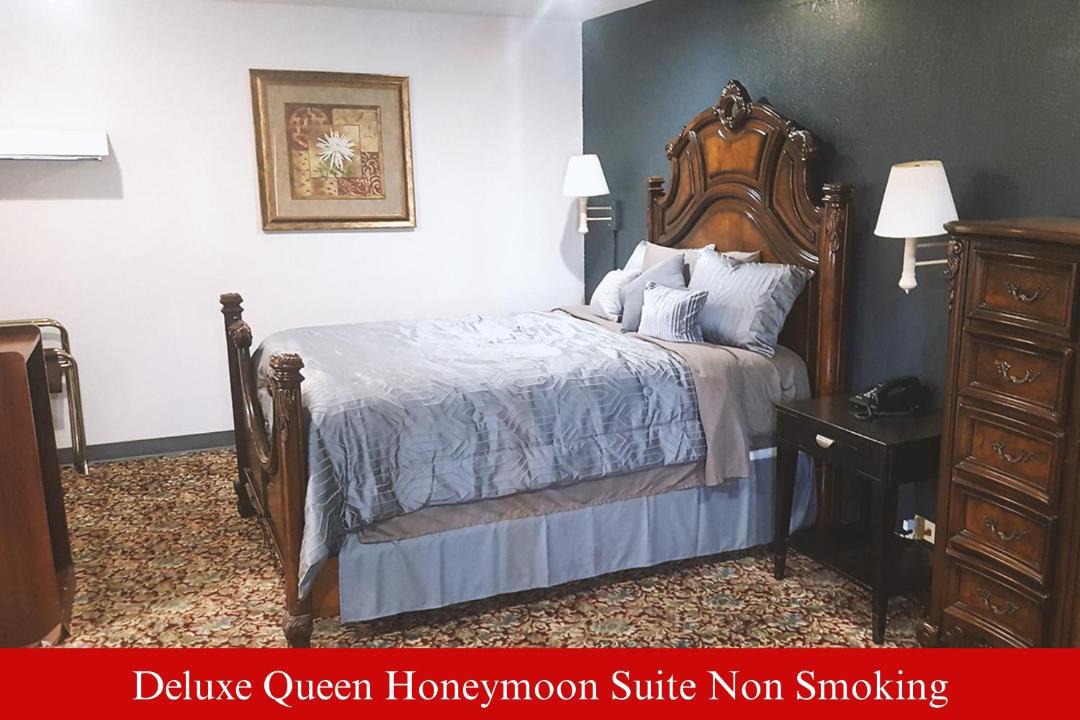Photo of Bedroom in Hutchinson