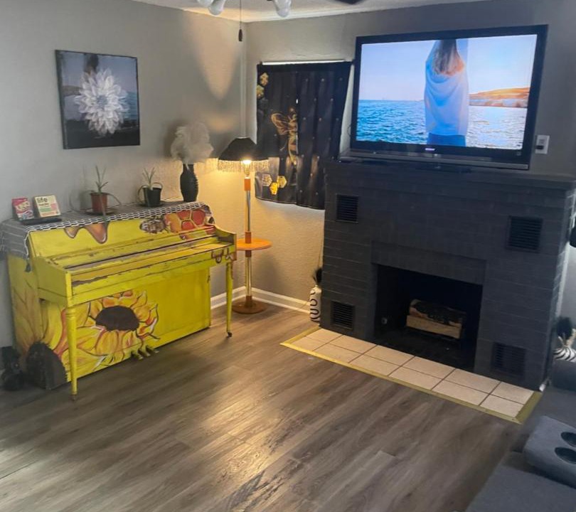 Photo of Livingroom in Woodward