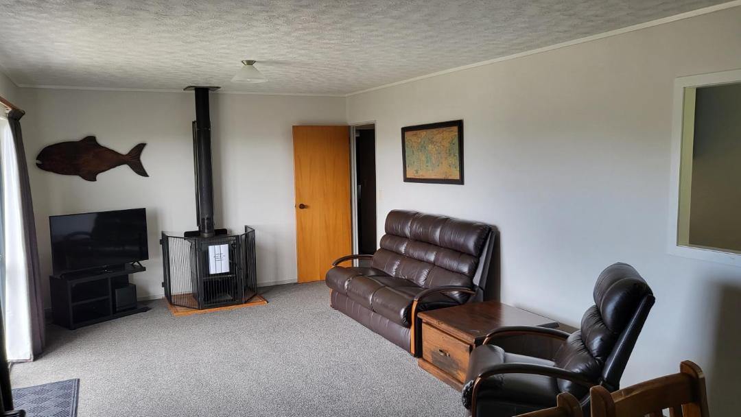 Photo of Livingroom in Pukenui