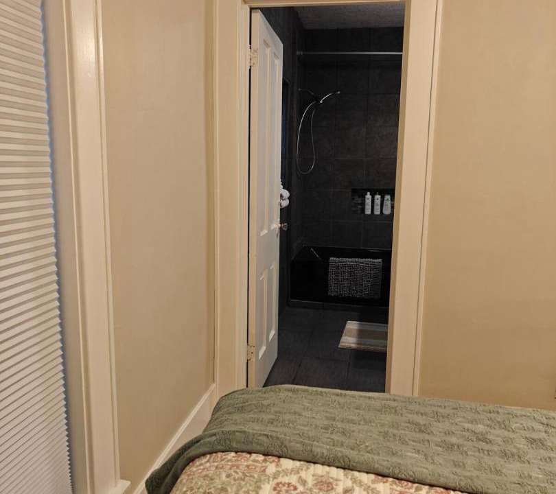 Photo of Bedroom in Newton