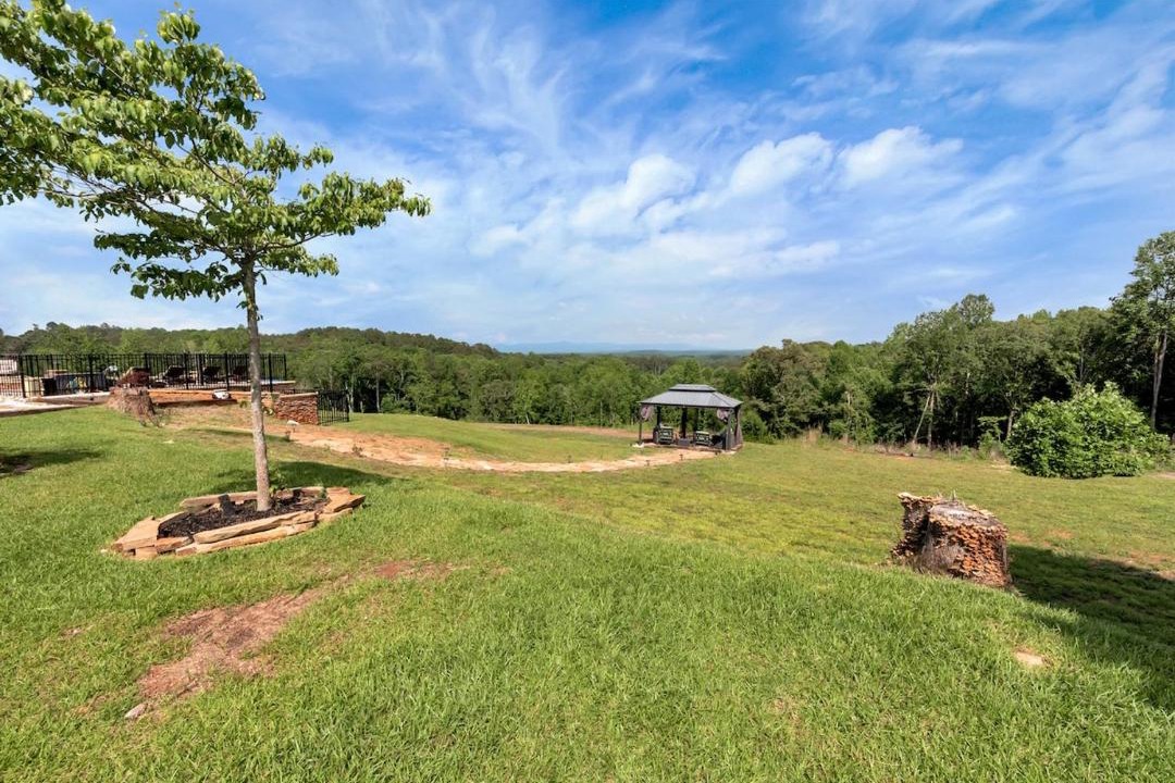 Photo of Others in Talking Rock