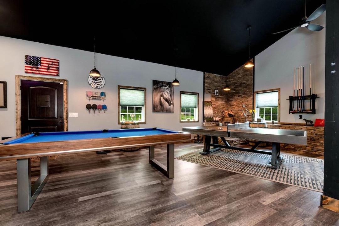 Photo of Others in Talking Rock