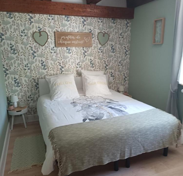 Photo of Bedroom in Champagnole