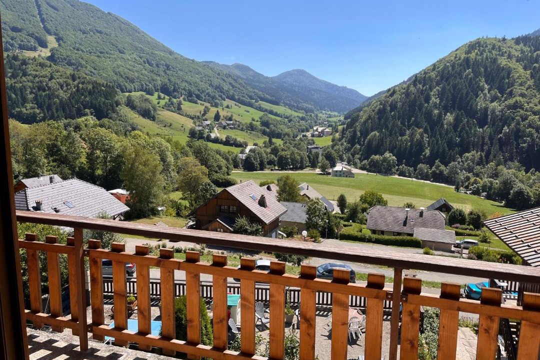 Photo of Patio Balcony in Aillon-le-Jerune