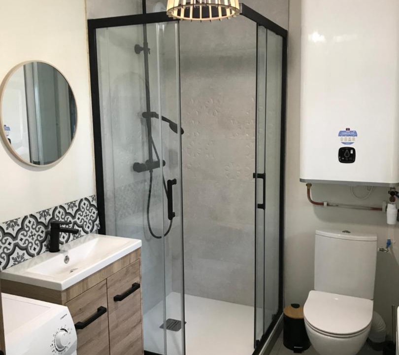 Photo of Bathroom in Cruguel