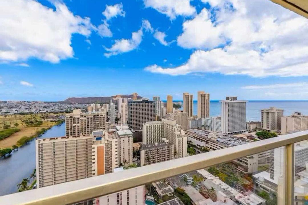 Photo of Others in Waikiki