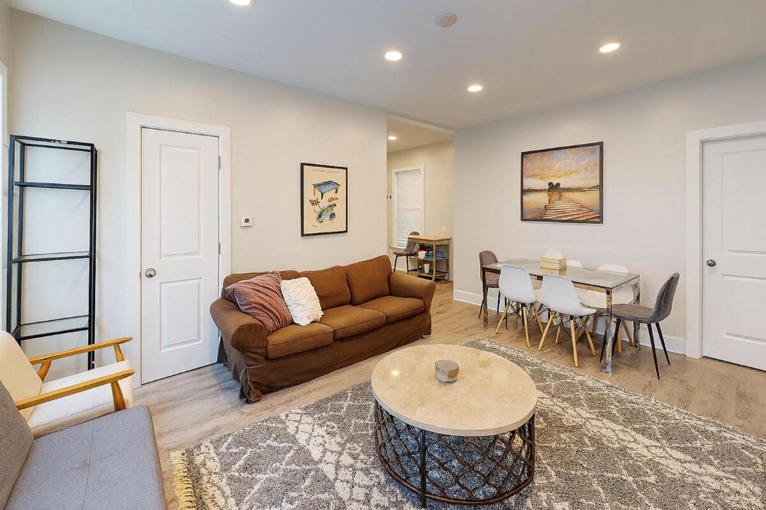 Photo of Others in New Haven