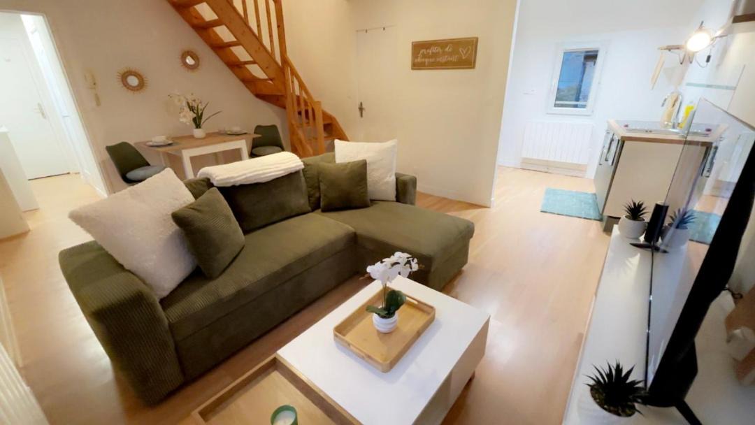 Photo of Livingroom in Neufchatel-en-Bray