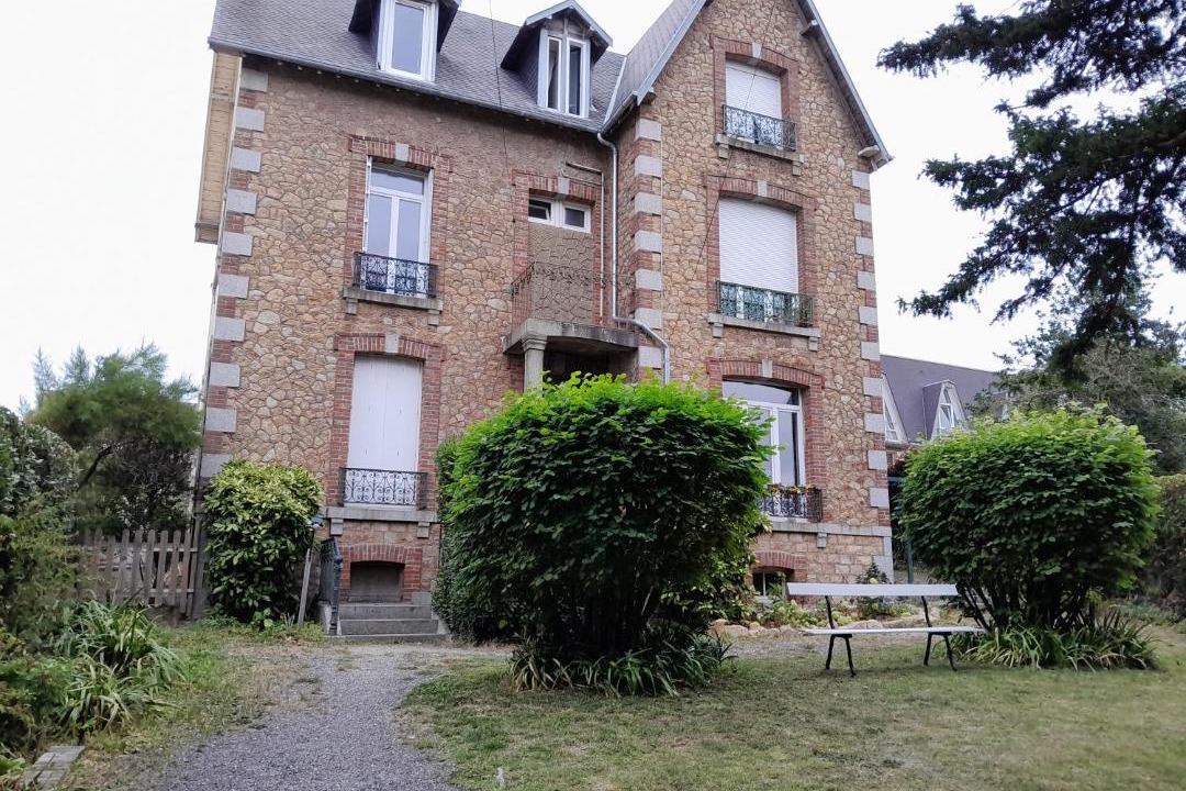 Photo of Others in Saint-Pair-sur-Mer
