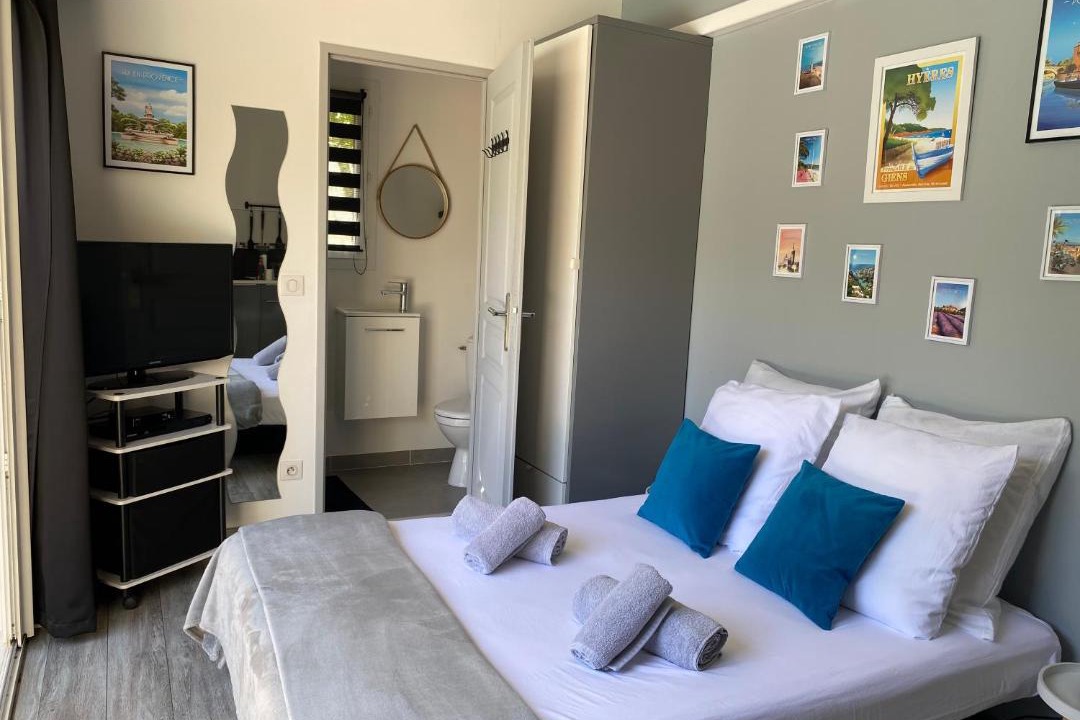 Photo of Others in Pourcieux