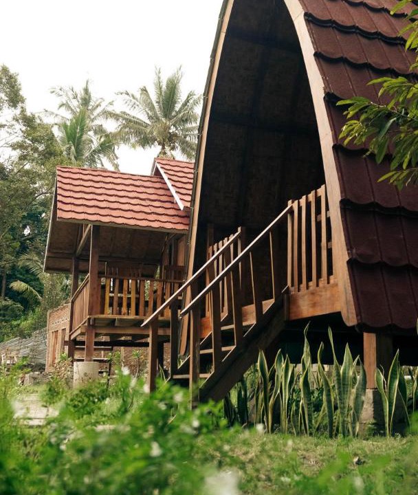 Photo of Others in Tetebatu