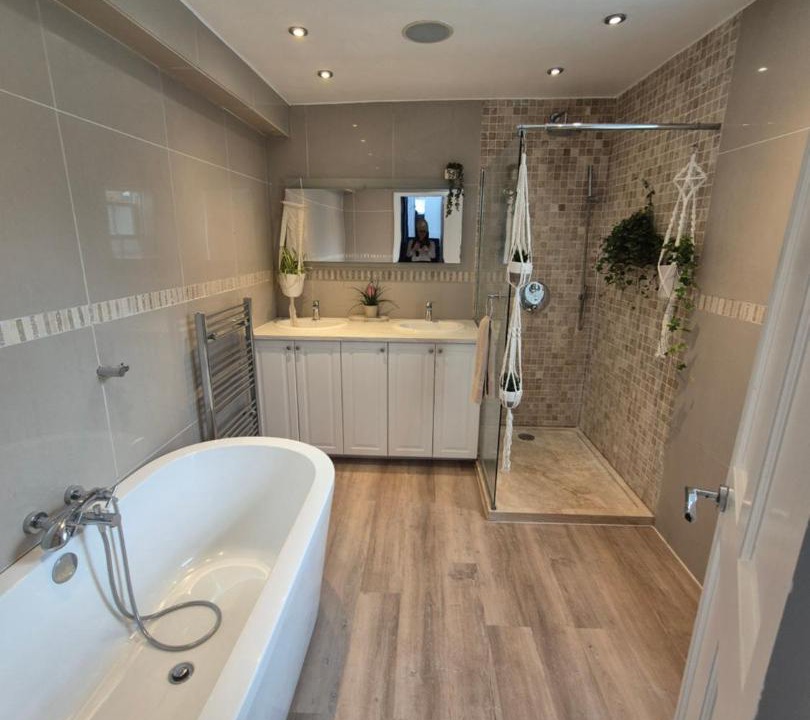 Photo of Bathroom in Walworth