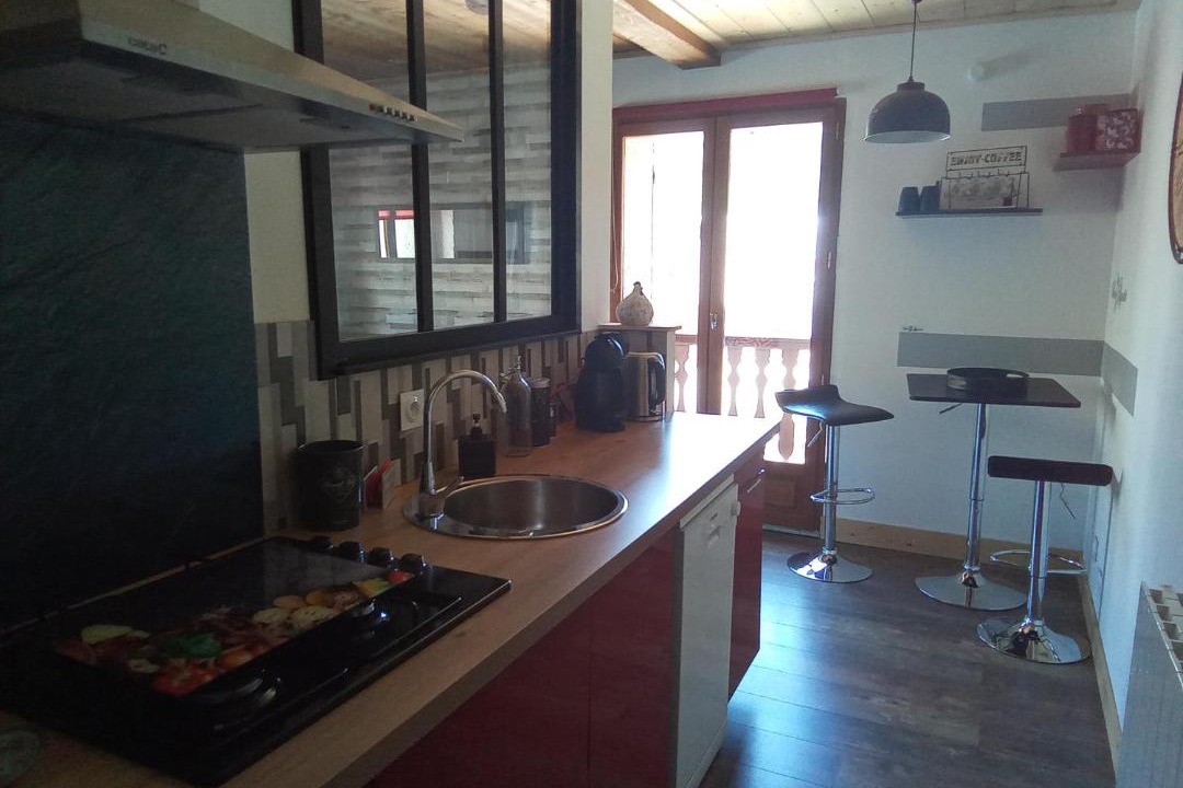 Photo of Kitchen in Genos